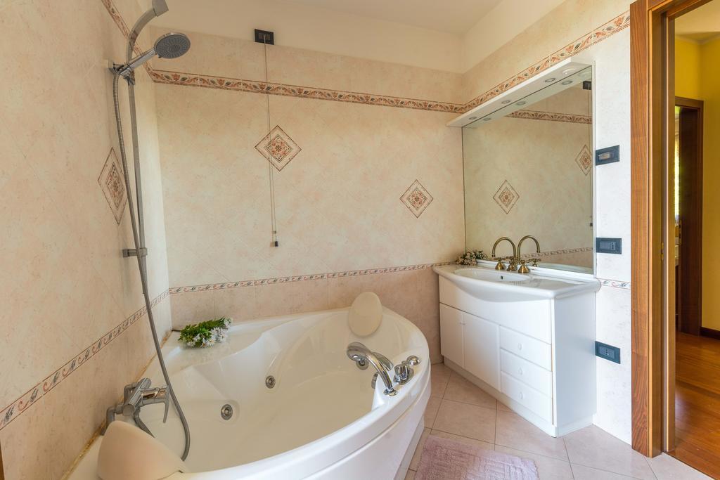 Maryhouse Villa Borso del Grappa Luaran gambar